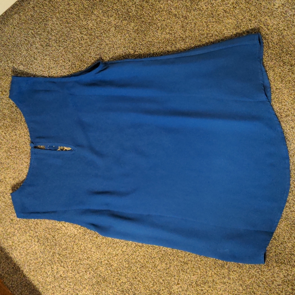Periwinkle Tank with Peephole Lace - Picture 2 of 5